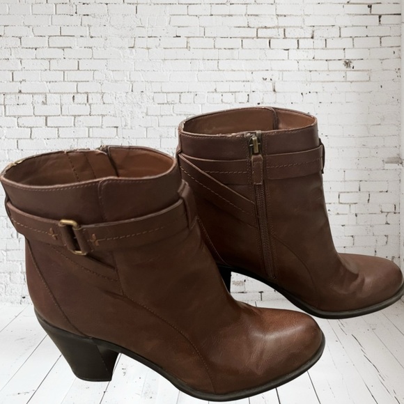 Franco Sarto Brown Ankle Boots - Picture 5 of 11